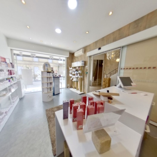  Annonces TALENCE : Commerces | SAINT-MEDARD-EN-JALLES (33160) | 140 m2 | 125 000 &euro; 