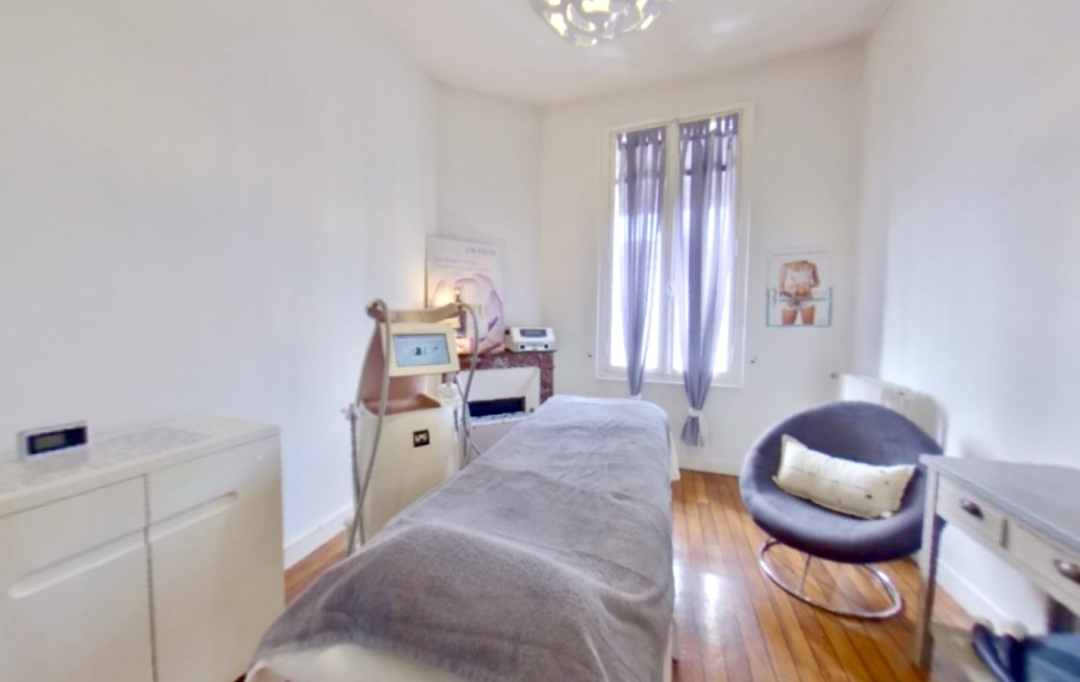 Annonces TALENCE : Commerces | SAINT-MEDARD-EN-JALLES (33160) | 140 m2 | 125 000 &euro; 